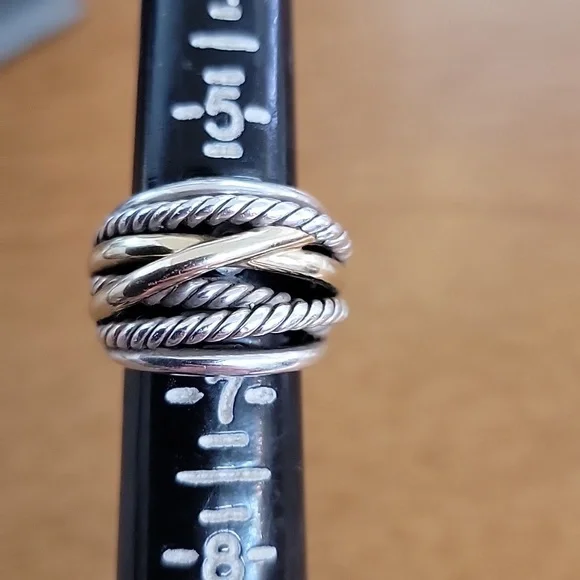 David Yurman Crossover Ring In Sterling Silver with 14k Yellow Gold - Picture 8 of 9